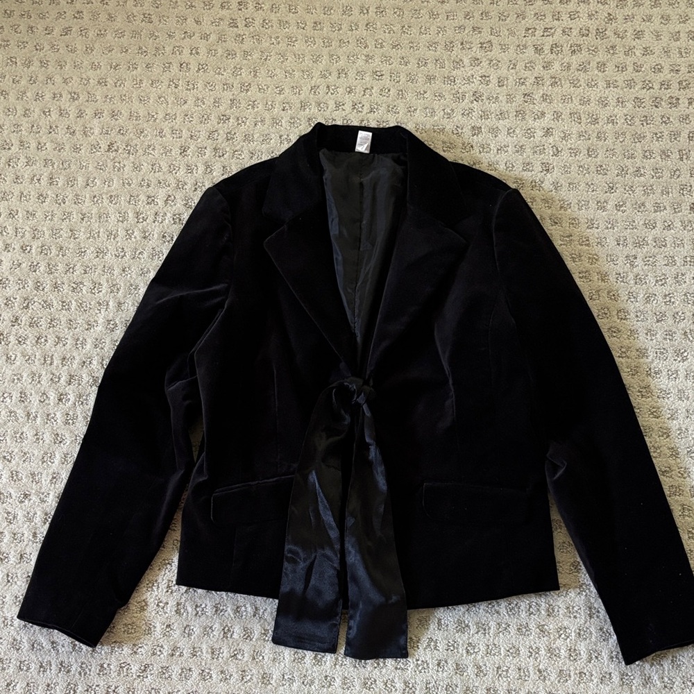 Old Navy Black Women's Blazer with Tie Front